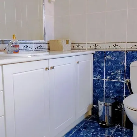 Holiday home Nikolas House Gimari