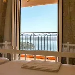 Nikolas House Tatil Evi